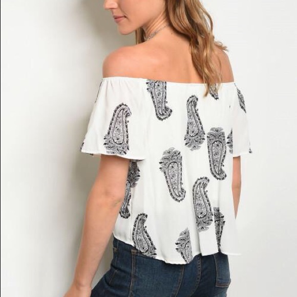 Paisley white off shoulder shirt - Picture 4 of 4
